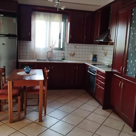 Eva דירה Palouki